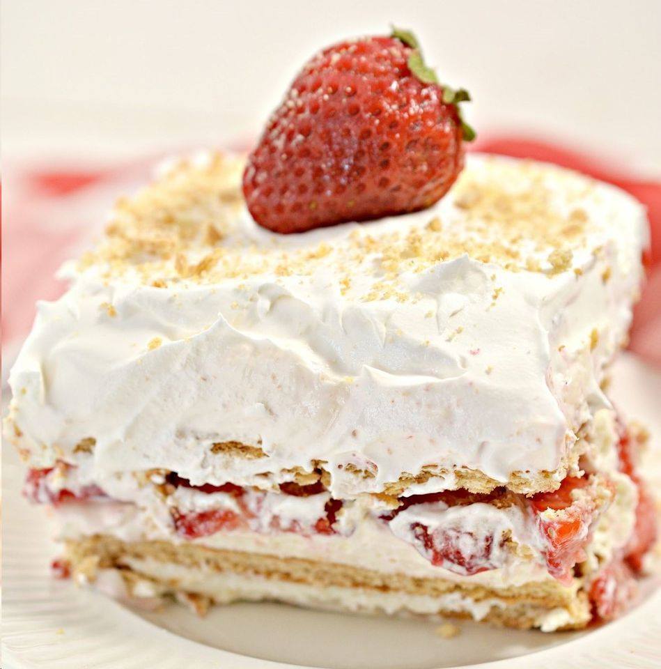 Strawberry Cream Cheese Icebox Cake - Easy DIY Recipes