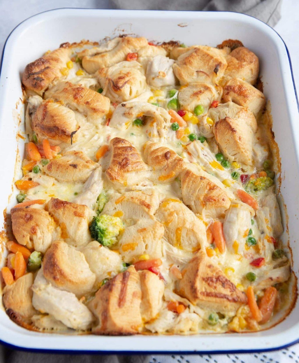 Chicken Pot Pie Bubble Up Casserole - Easy DIY Recipes