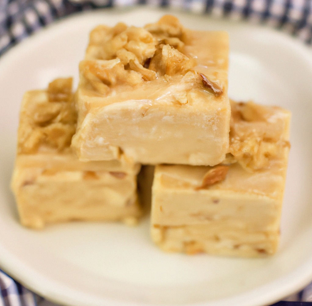 Penuche Fudge Easy DIY Recipes