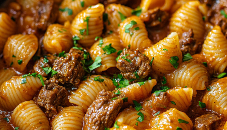 khailee_48940_A_large_pot_filled_with_freshly_cooked_Conchitas__33123ada-a673-4519-a317-159d323f596a
