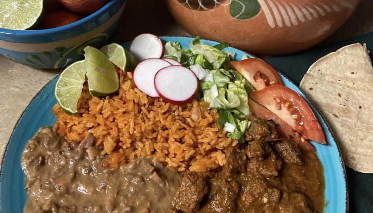 Made some Carne Guisada with floor tortillas for dinner!