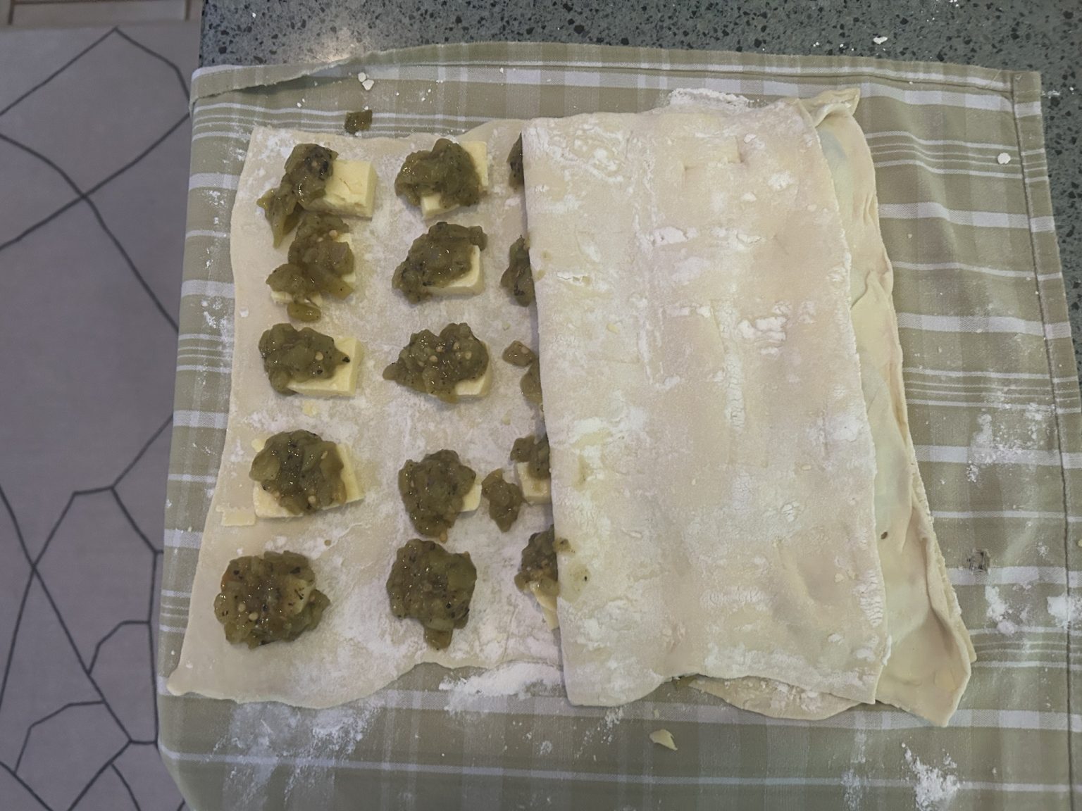 Chile Relleno Puffs Easy DIY Recipes