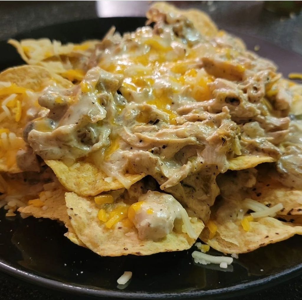Green Chile Chicken Nachos Easy DIY Recipes