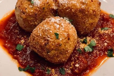 Arancini Filled With Mozzarella in Arrabiata Sauce