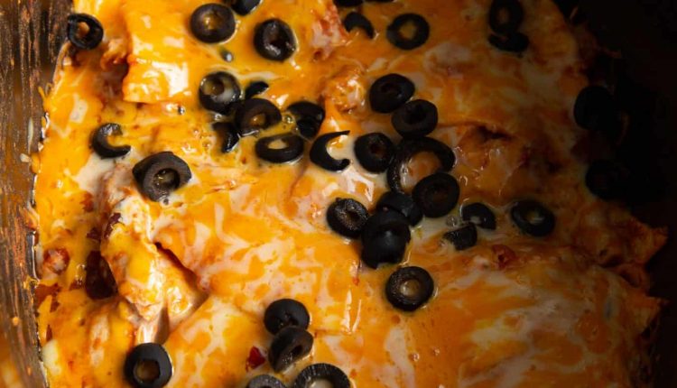 CROCK-POT-CHICKEN-ENCHILADA-CASSEROLE-11-scaled