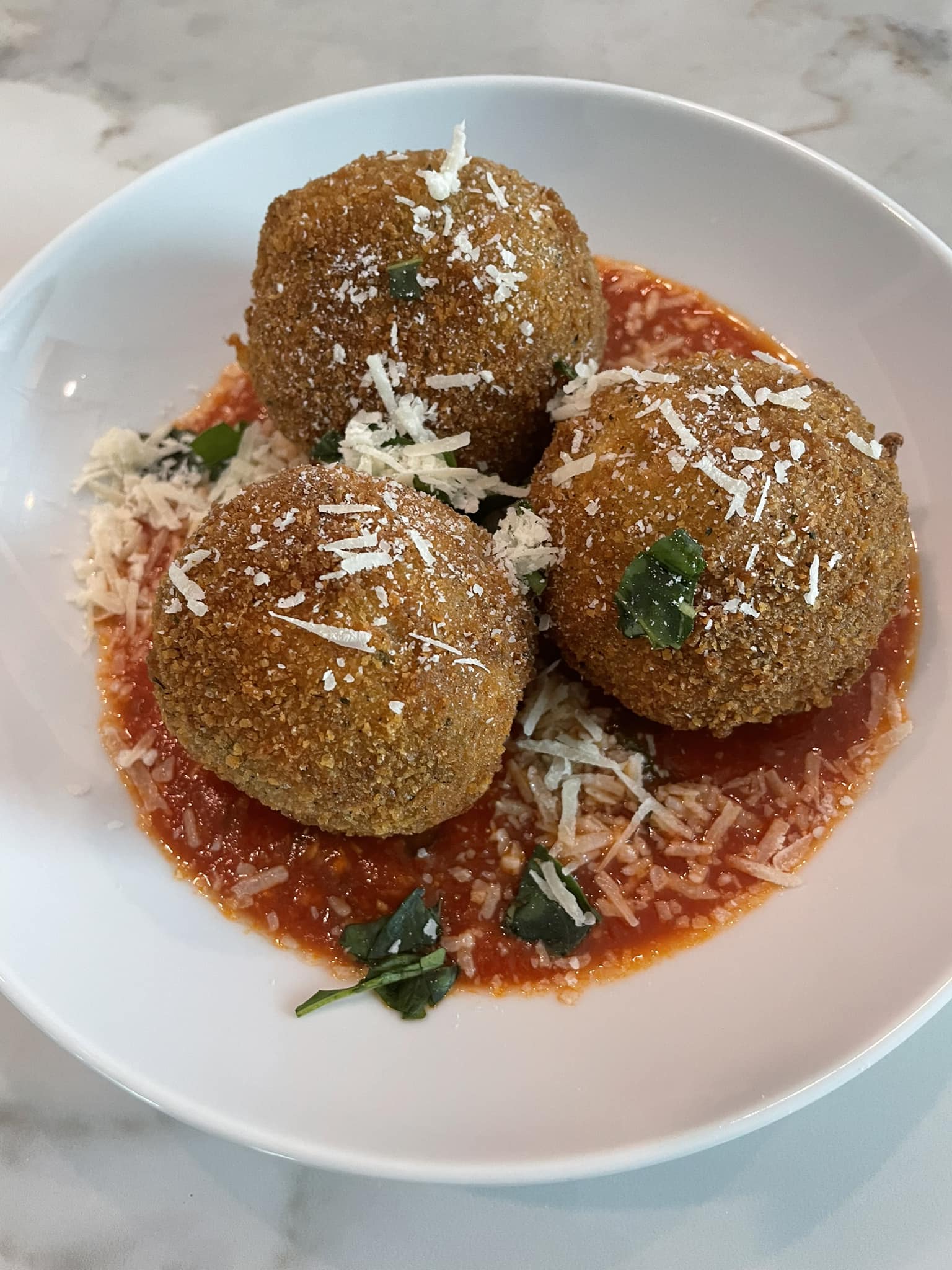 Arancini With Ragu And Mozzarella - Easy DIY Recipes