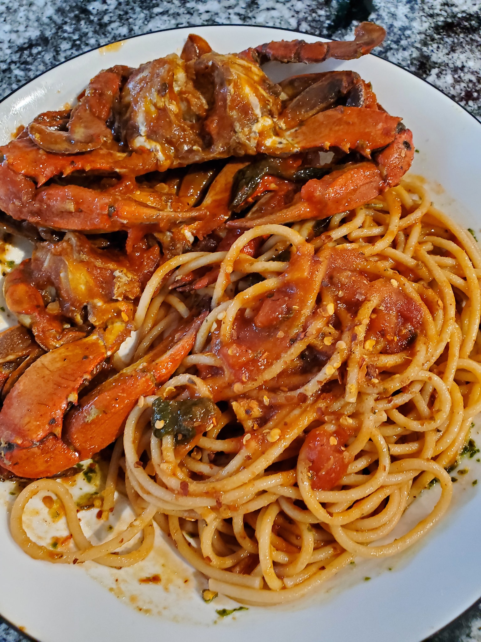 Spaghetti With Crabs - Easy DIY Recipes