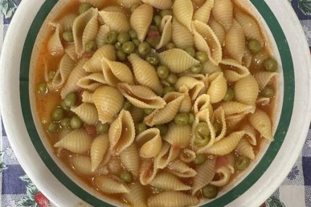 Pasta e Piselli (Italian Pasta with Peas)